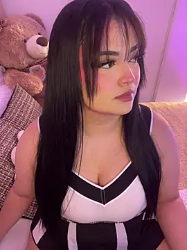 Mericute  online show from April 2026 12:28:02 AM