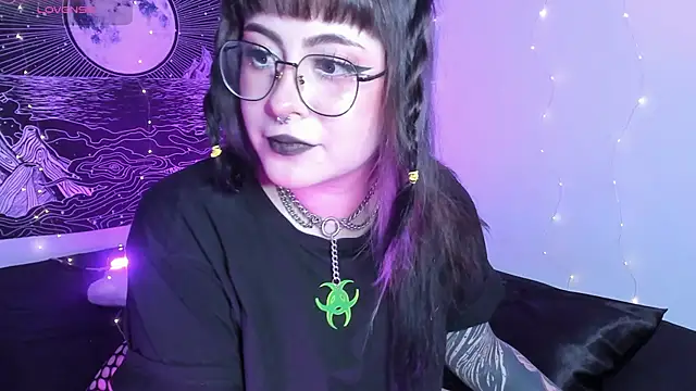 Hallucigenia  online show from February 2026 07:22:01 PM