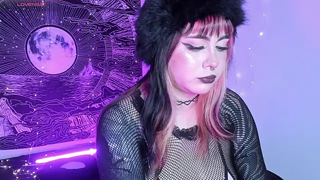 Hallucigenia  online show from January 2026 09:52:02 PM