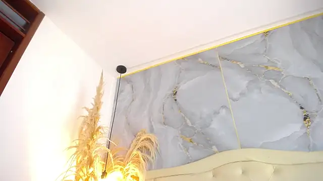 Samy moore14 online show from December 2025 02:15:02 PM