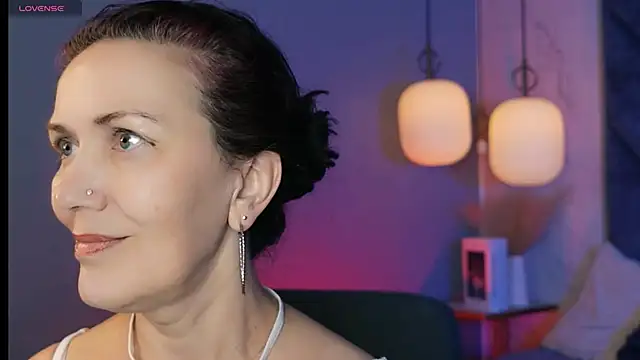 Irene Marlow online show from May 2026 07:50:02 AM
