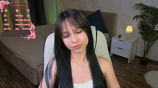 StarlitFairy online show from October 2025 05:28:02 AM