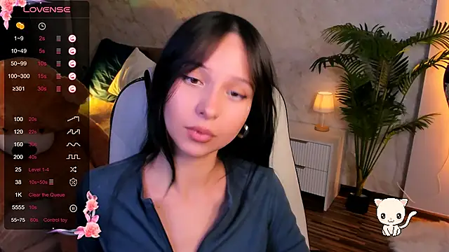 StarlitFairy online show from October 2025 06:06:01 AM