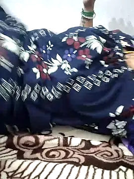 sweetqueen143 online show from April 2026 05:25:01 AM