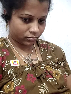 sweetqueen143 online show from February 2026 11:52:02 AM