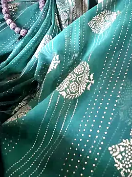 sweetqueen143 online show from October 2025 04:55:02 AM