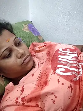 sweetqueen143 online show from February 2026 06:46:02 AM