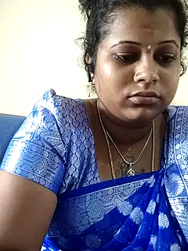 Snapshot of sweetqueen143 chatting on October 2025 05:06:01 AM sweetqueen143 online show from October 2025 05:06:01 AM