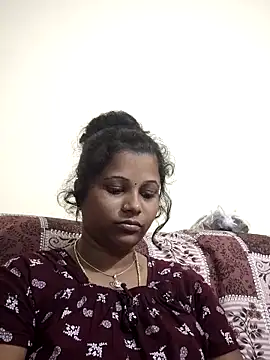 sweetqueen143 online show from December 2025 03:54:01 PM