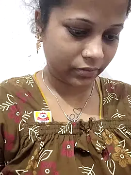 sweetqueen143 online show from April 2026 08:31:01 AM