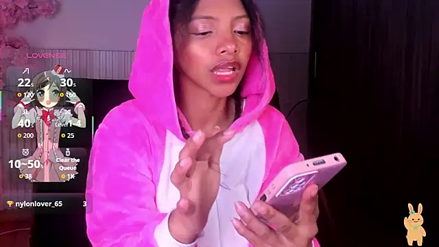 Snapshot of natalia_blue chatting on October 2025 01:45:01 PM natalia blue online show from October 2025 01:45:01 PM