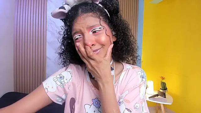 Snapshot of natalia_blue chatting on November 2025 07:51:02 PM natalia blue online show from November 2025 07:51:02 PM