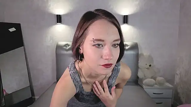 prettiestwinsor online show from October 2025 01:07:02 AM