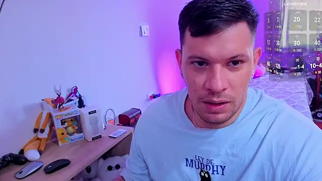 Snapshot of ryden_01 chatting on September 2025 03:29:01 PM ryden 01 online show from September 2025 03:29:01 PM