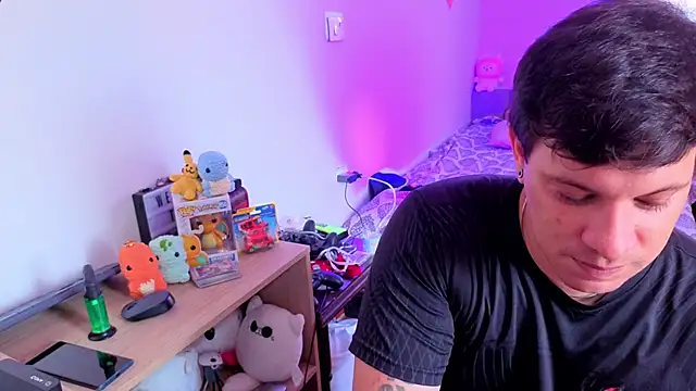 Snapshot of ryden_01 chatting on September 2025 02:02:02 PM ryden 01 online show from September 2025 02:02:02 PM