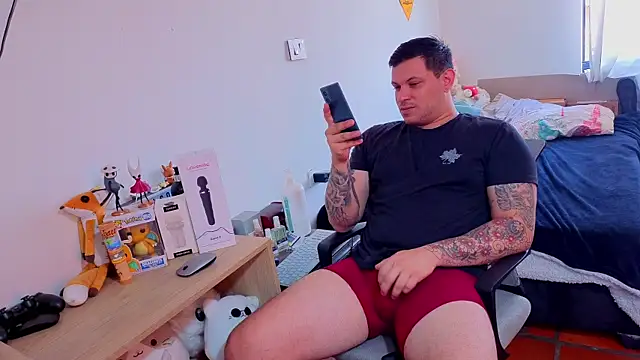 Snapshot of ryden_01 chatting on October 2025 02:28:01 PM ryden 01 online show from October 2025 02:28:01 PM