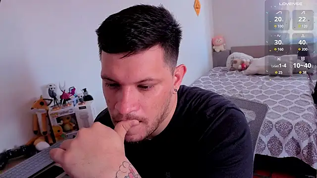 Snapshot of ryden_01 chatting on October 2025 02:30:02 PM ryden 01 online show from October 2025 02:30:02 PM