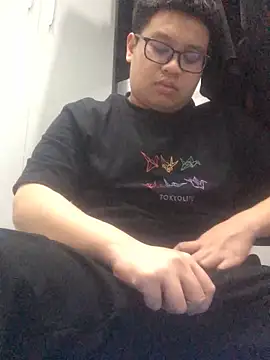 loveninja online show from February 2026 04:18:02 PM