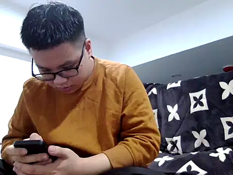 loveninja online show from December 2025 12:21:02 PM