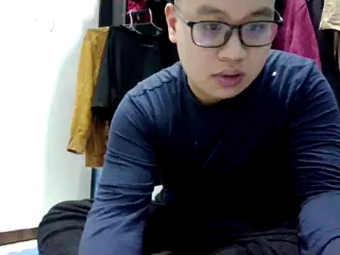 loveninja online show from February 2026 12:01:02 PM