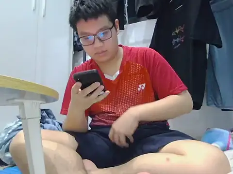 loveninja online show from April 2026 12:44:01 PM