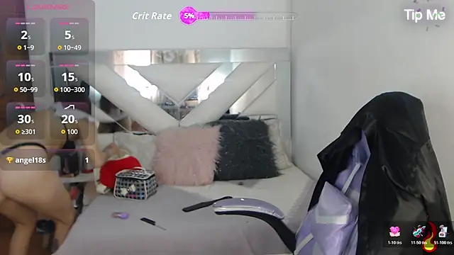 Gyal 8  online show from October 2025 07:27:02 PM