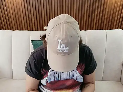 dirty feelena online show from February 2026 04:29:01 PM