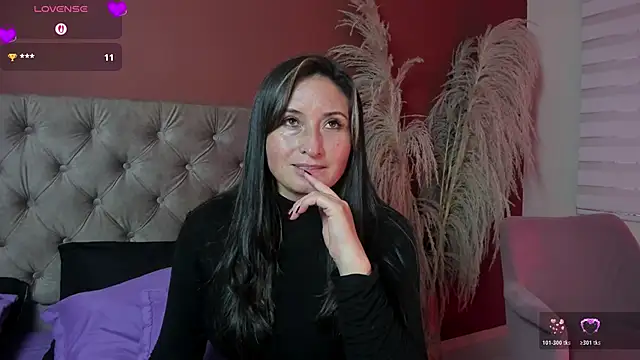 angela fiory online show from February 2026 07:47:02 PM