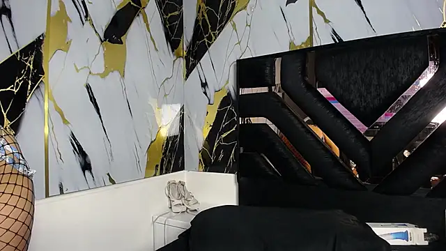 ladymooncs online show from February 2026 04:55:01 AM