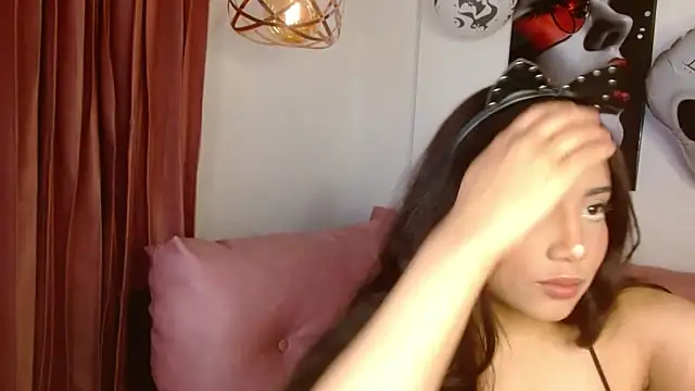 ladymooncs online show from October 2025 04:05:02 AM