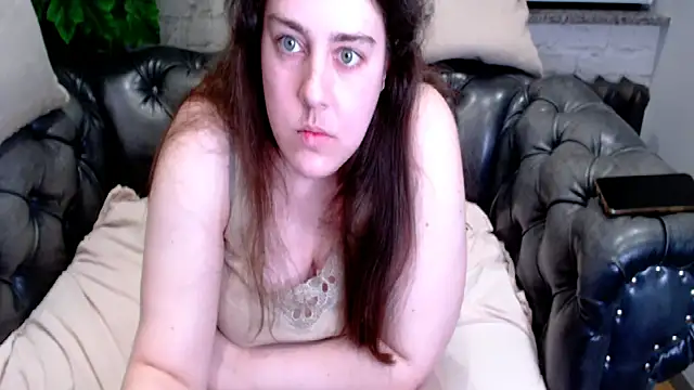 Hellen Miller   online show from April 2026 09:21:02 PM