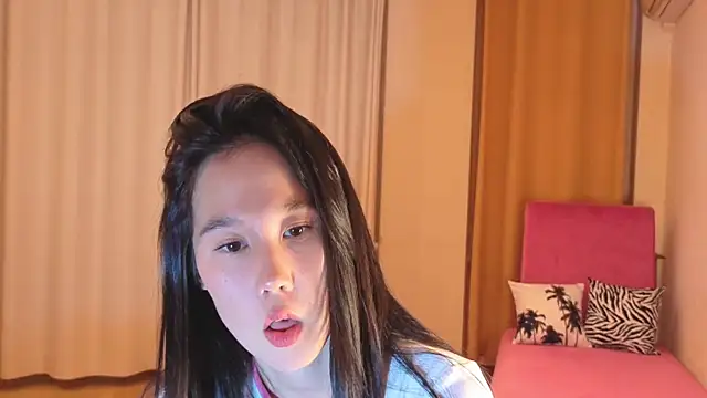 Reina  chan online show from September 2025 06:24:02 PM