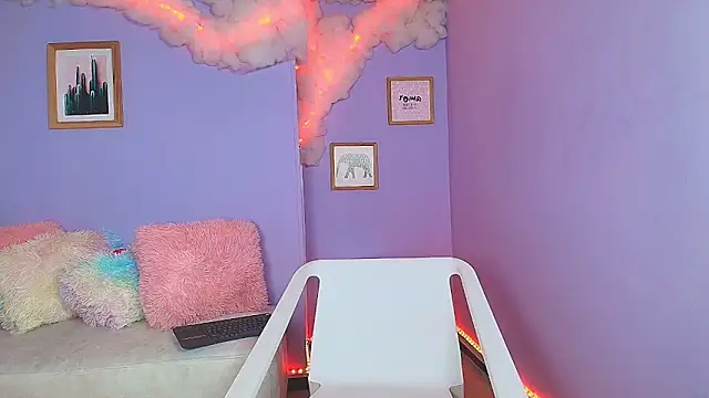 cat nasty online show from October 2025 08:42:01 PM