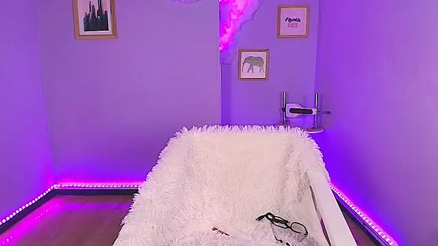 Snapshot of cat_nasty chatting on February 2026 03:17:02 PM cat nasty online show from February 2026 03:17:02 PM