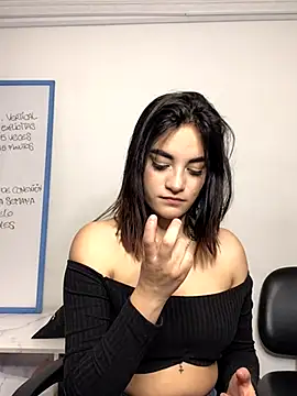 Maddy Rouse1 online show from October 2025 09:13:01 PM