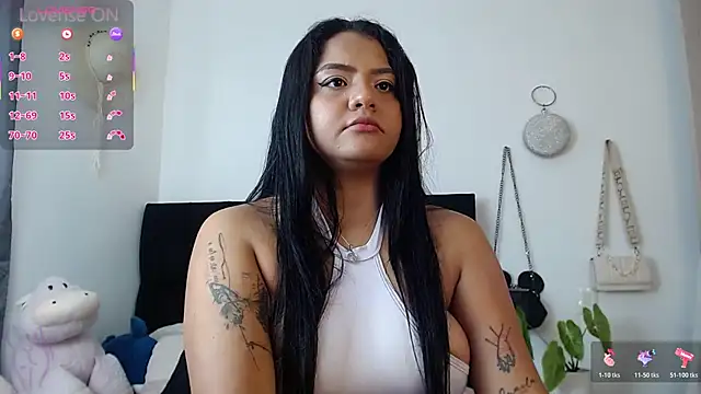 Snapshot of Camila_Torresss chatting on November 2025 07:51:02 PM Camila Torresss online show from November 2025 07:51:02 PM