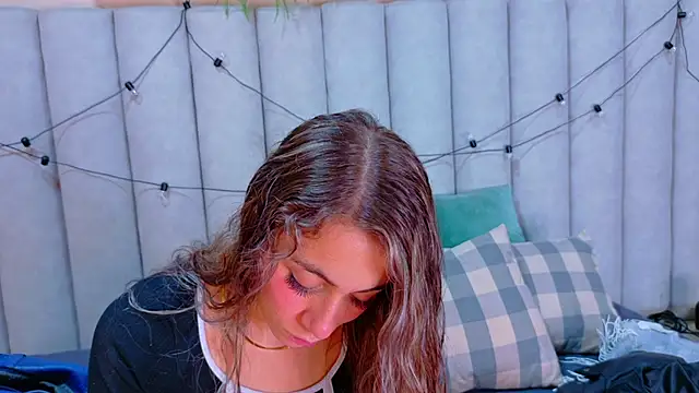 MyApril   online show from March 2026 12:35:02 PM