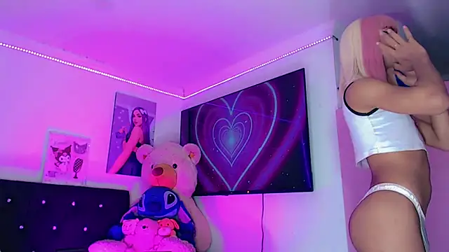 DaliaBacil25 online show from February 2026 11:48:01 PM