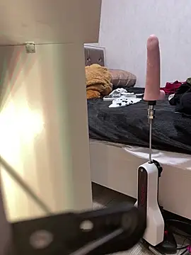 Lissa kis online show from February 2026 01:10:01 PM