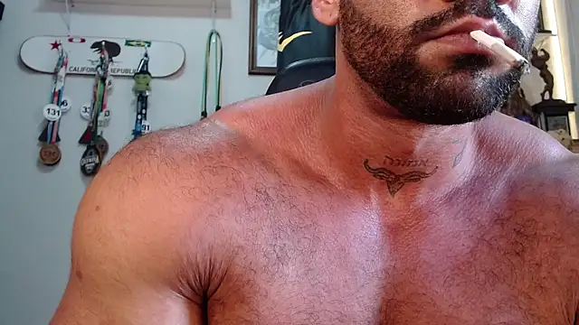 henryhadesflirt online show from January 2026 06:04:01 PM