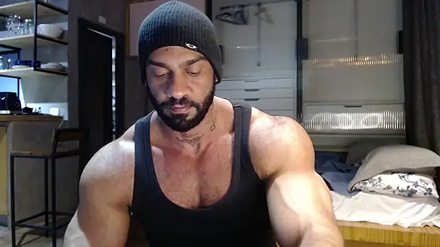 henryhadesflirt online show from May 2026 10:06:02 PM