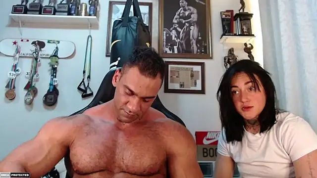 Snapshot of henryhadesflirt chatting on October 2025 07:37:02 PM henryhadesflirt online show from October 2025 07:37:02 PM