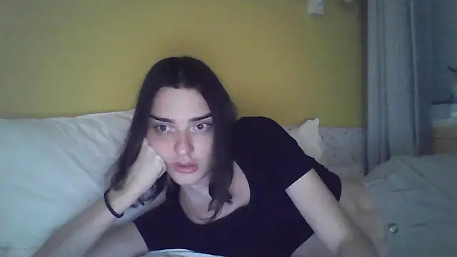 Luna Samosienko online show from September 2025 03:52:01 PM