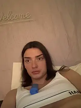 Luna Samosienko online show from October 2025 09:02:02 PM