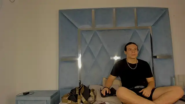 fallenangelsasm online show from November 2025 09:09:02 PM