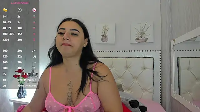  jade 01 online show from June 2026 01:33:01 PM