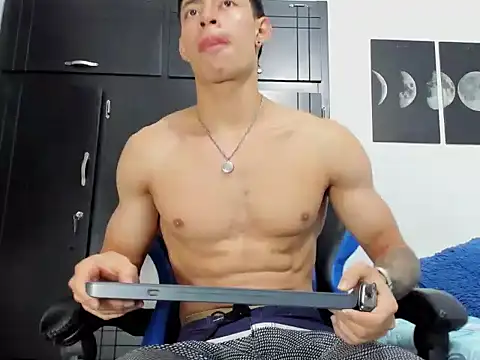 jey cox23 online show from September 2025 11:27:02 AM