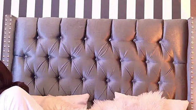 Stellaciel  online show from March 2026 11:26:01 PM