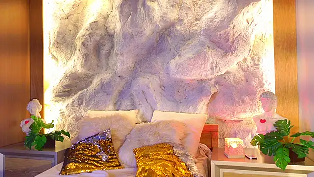 Stellaciel  online show from April 2026 10:04:01 PM