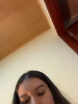 Aphrill online show from March 2026 08:09:01 PM